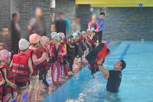 250415-찾아가는 어린이 물놀이 안전교육 실시 사진2