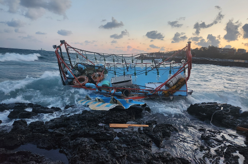 251101-애월항 인근 낚시어선 좌초사고 발생 2