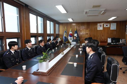 260209-설 연휴 앞둔 제주바다, 신임 해경 13명 해상 치안 최일선에 첫발 1