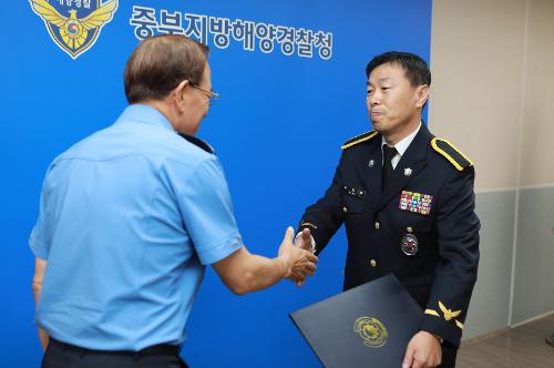 중부해경청, 23년 상반기 승진 임용식 진행(23.6.30.) 사진11