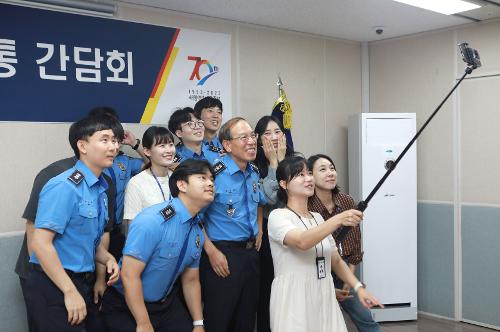 중부해경청장, 소통 공감 위한 신임직원 도시락 간담회 진행(23.9.6.) 사진5