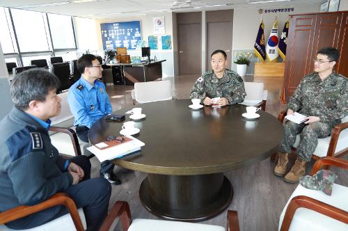 중부해경청, 수도군단장 방문(0211) 2