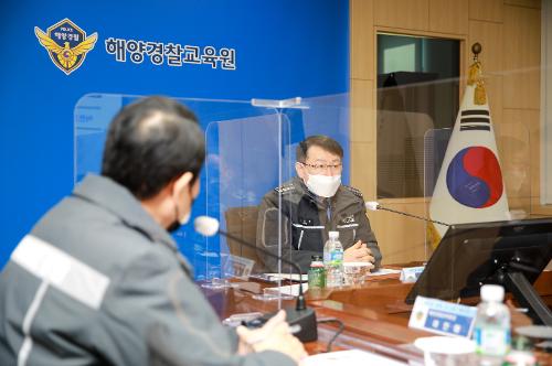 220111-해양경찰교육원 아프간 특별 기여자 생활시설 점검 사진3