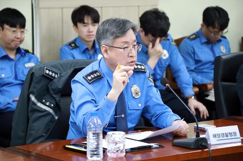 240206_김종욱 해양경찰청장, 설 전후 민생현장 안전관리 점검(평택) 사진2