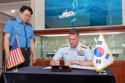 260617_USCG 태평양사령관 접견 1