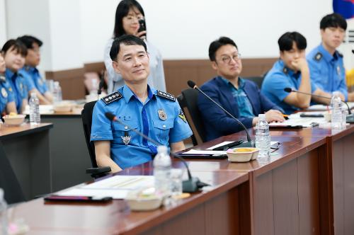261007_포항서 직원과의 대화 6
