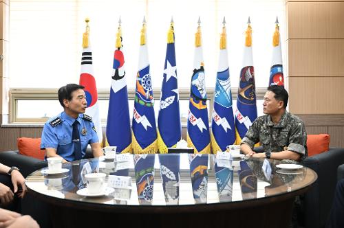해군정비창 취임 인사차 방문 1