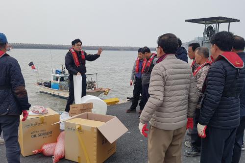 목포해경, 국민의 눈높이에 맞춘 해양오염 방제훈련 실시 사진1