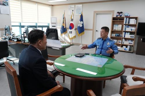 250121 김대인 신안부군수 목포해양경찰서 방문 사진2