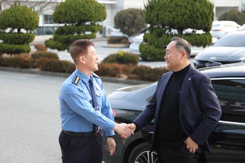 250124 김원이 의원 목포해양경찰서 방문 사진2