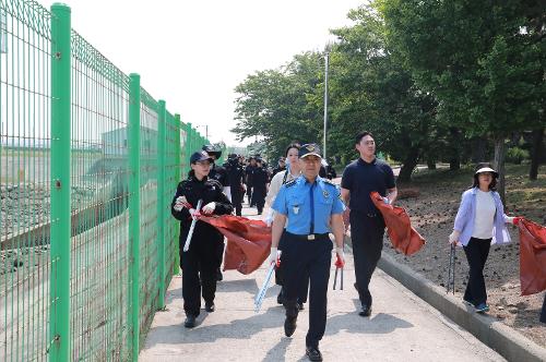 250529 제30회 바다의 날 기념 해양정화활동 실시 사진2