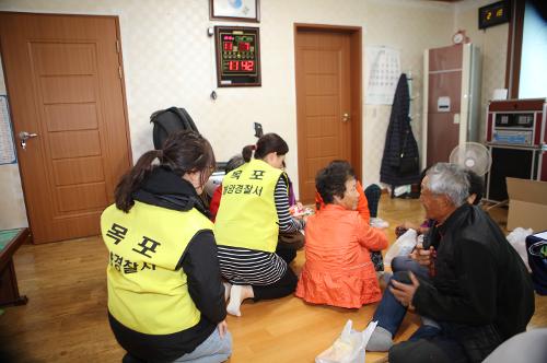 섬마을 찾아가는 도서 종합민원서비스 사진7