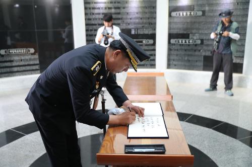 제64주년 현충일 충혼탑 참배  5