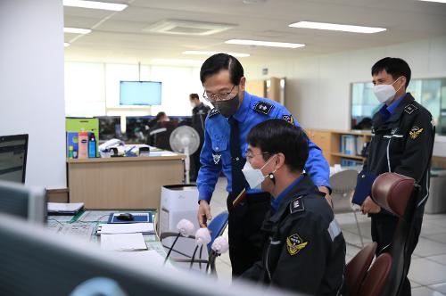 윤성현 남해지방해양경찰청장, 설 연휴 통영관내 치안현장 방문 1