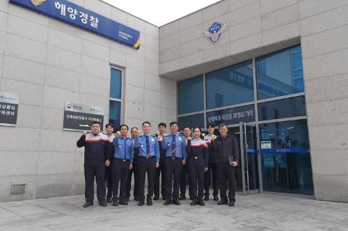 하만식 청장, 창원구조대, 마산파출소, 마산항VTS 현장 점검 3