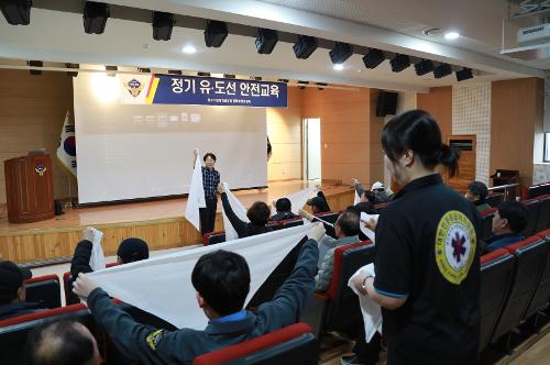 평택해경, ‘긴급상황 시 안전이 최우선’ 유·도선 종사자 대상 안전교육 실시 사진1