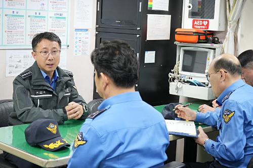 (240220)사천해경서장_경비함정 근무자 대상 비위 예방교육 실시 사진1