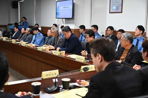 250401(화) 정책자문위원회 정기회의 개최, 서귀포해경 발전방향 논의 사진3
