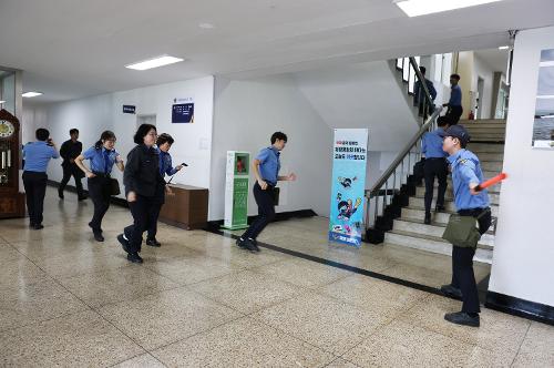 민방위 훈련 사진1
