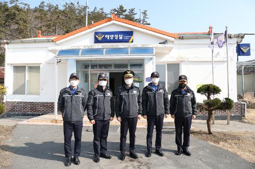 220210 서해해경청장, 신안지역 해상 치안현장 점검 사진2