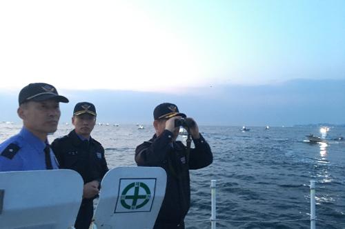 이재현 속초해경서장 접경해역 치안현장 점검 나서 3