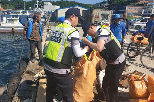 제24회 바다의 날 맞이 연안정화운동 3