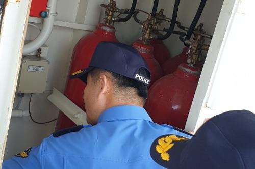 속초해경서장 관내 유도선(해피아워호)안전점검 실시 7