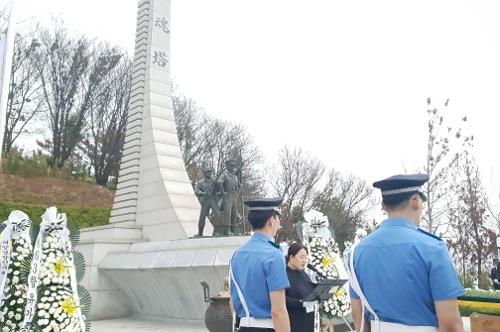 속초해경, 속초해양경찰 충혼탑서 추념식 4