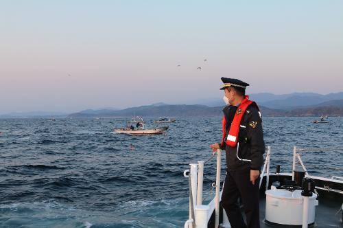 동해안 최북단 저도어장 개장, 안전관리 돌입 6