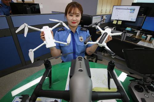 해양경찰 2호 여성 드론 조종자 정한나 경장 4