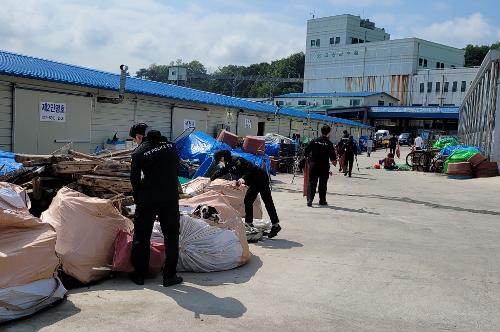 (5월31일) 속초해경, 바다의날 행사 거진항 청소 1