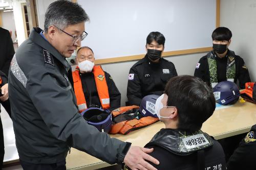 (0313) 해양경찰청장, 치안현장 점검 및 소통 간담회 사진2