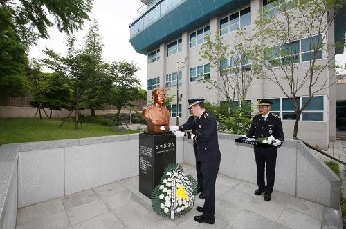 (230605)통영해경_ 호국영령을 기리는 현충일 추념식 가져 사진1
