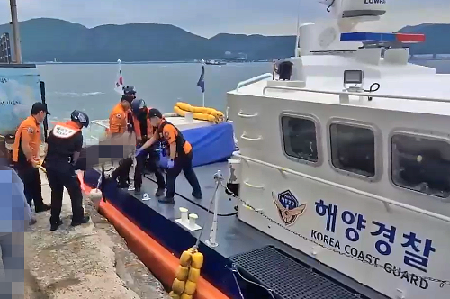 (250507)통영해경, 거제시 지심도 응급환자 긴급 이송 사진2