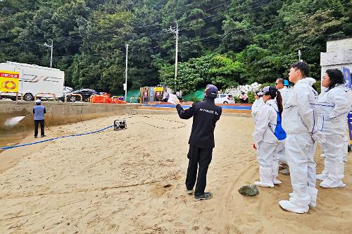 (250930)통영해경-통영시청'협업으로 완성한 깨끗하고 안전한 통영바다'(보도자료) 2
