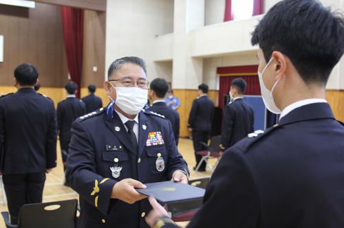 220725 울산해경, 제244기 신임순경 경찰관 22명 임용 신고식  사진3