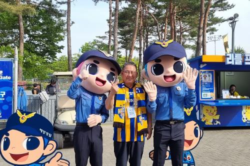 230422 울산현대축구단 시축 및 이벤트 부스 행사 사진1