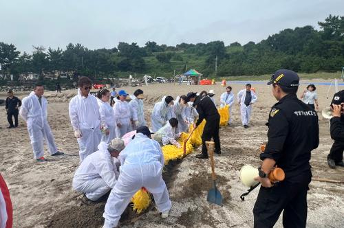 250924-여수해경, 고흥군 합동 해안방제훈련 실시 3